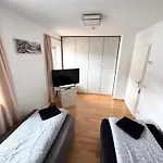 Weilheim Mit Garten Spiel Und Spass * Weilheim in Oberbayern