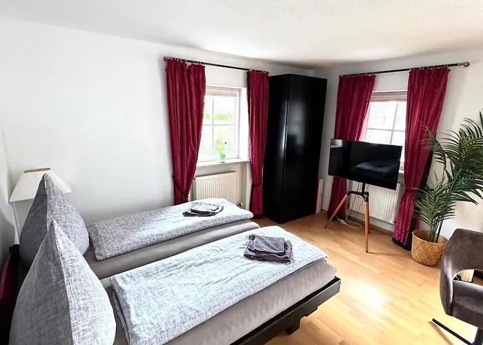 Quarto em Acomodações Particulares Weilheim Mit Garten Spiel Und Spass