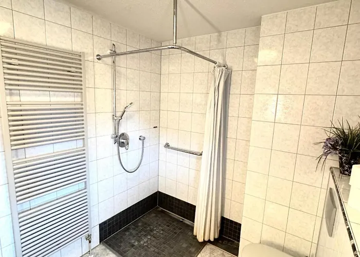Quarto em Acomodações Particulares Weilheim Mit Garten Spiel Und Spass