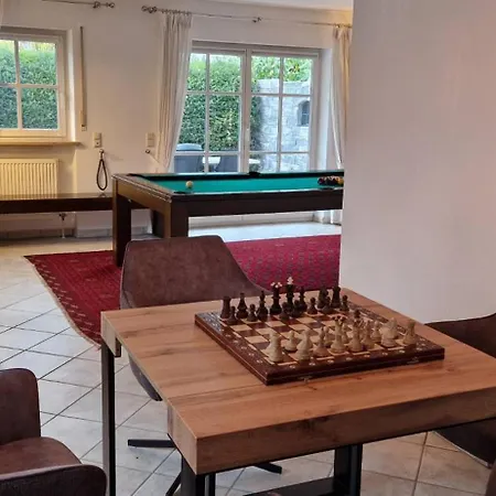 Weilheim Mit Garten Spiel Und Spass * Weilheim in Oberbayern