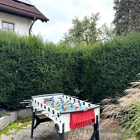 Alloggio in famiglia Weilheim Mit Garten Spiel Und Spass